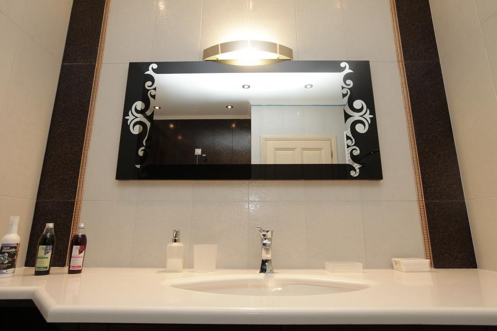 Avgerinos Hotel Kampochora  部屋 写真