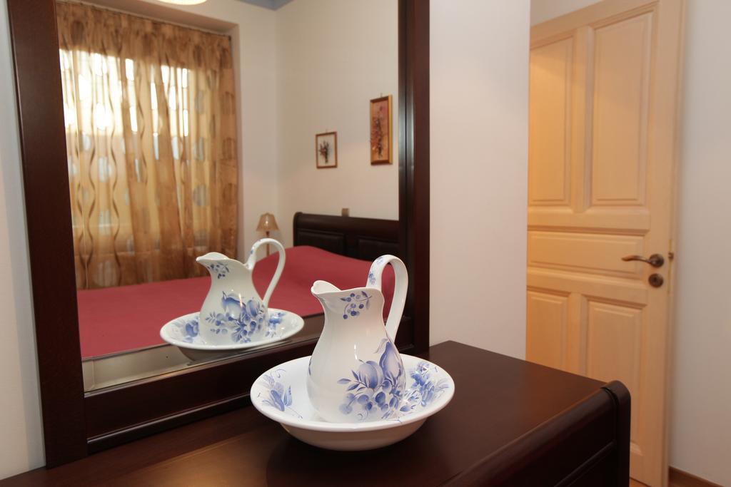 Avgerinos Hotel Kampochora  部屋 写真
