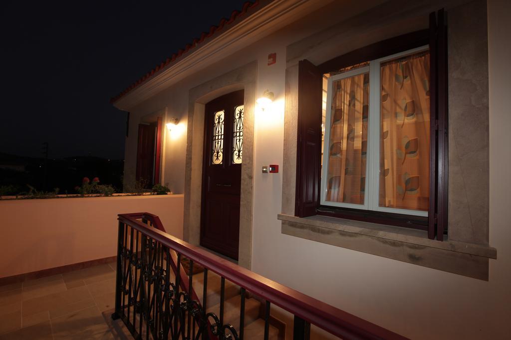 Avgerinos Hotel Kampochora  部屋 写真